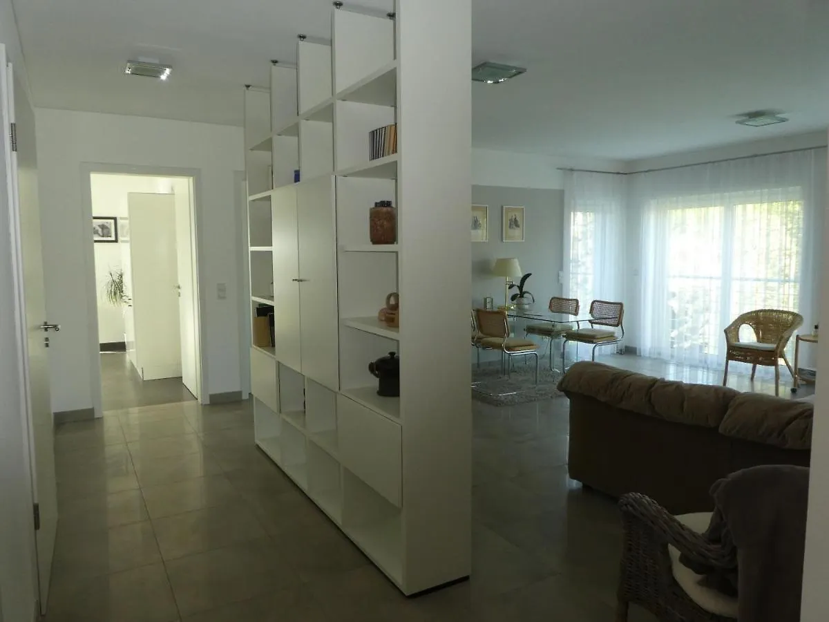 Grosszuegige,Zetrumsnahe Wohnung Dresden Apartment